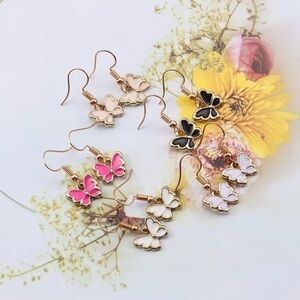 3/$30 💛 Butterfly Earrings